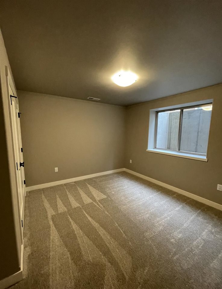 114 Buysse Lane West Liberty IA 52776