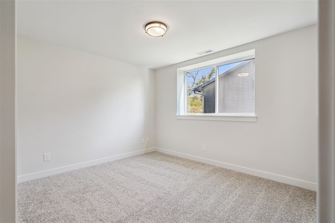 225 Chadwick Lane Iowa City IA 52245