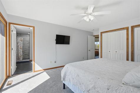 2916 Rustic Ridge Road NE Iowa City IA 52240