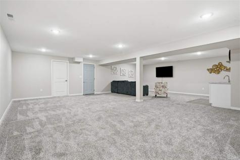 2916 Rustic Ridge Road NE Iowa City IA 52240