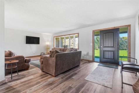 2916 Rustic Ridge Road NE Iowa City IA 52240