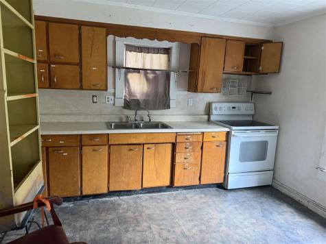 534 S Ave B Washington IA 52353