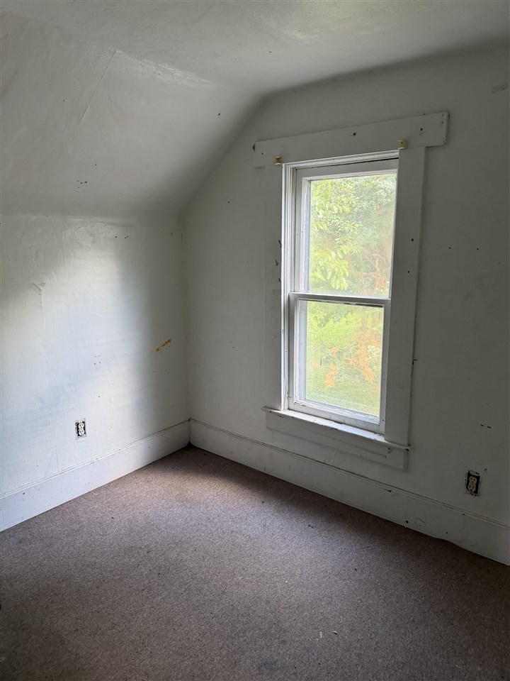 534 S Ave B Washington IA 52353