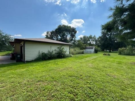 4119 Kessler Drive SW Iowa City IA 52246