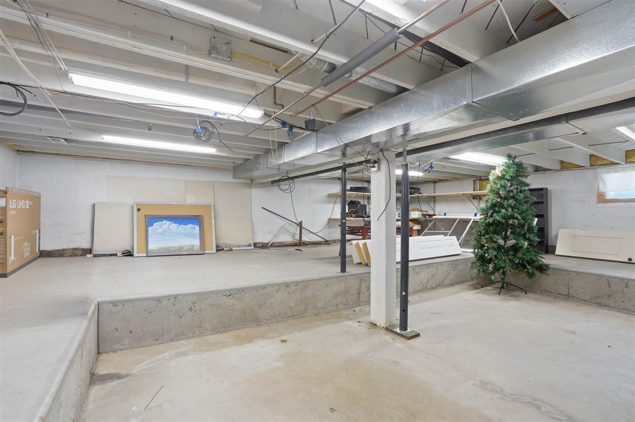 306 D Avenue Kalona IA 52247