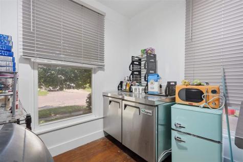 402 E Main Street Washington IA 52353