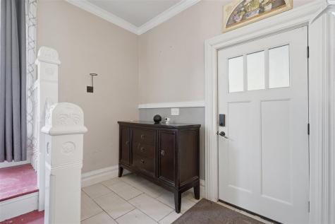 402 E Main Street Washington IA 52353
