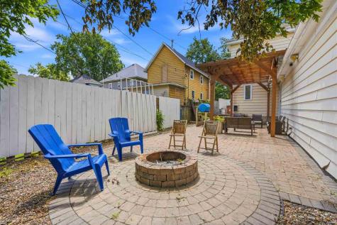 402 E Main Street Washington IA 52353