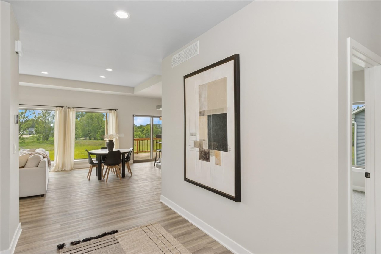 3125 Sunflower Street Ely IA 52227