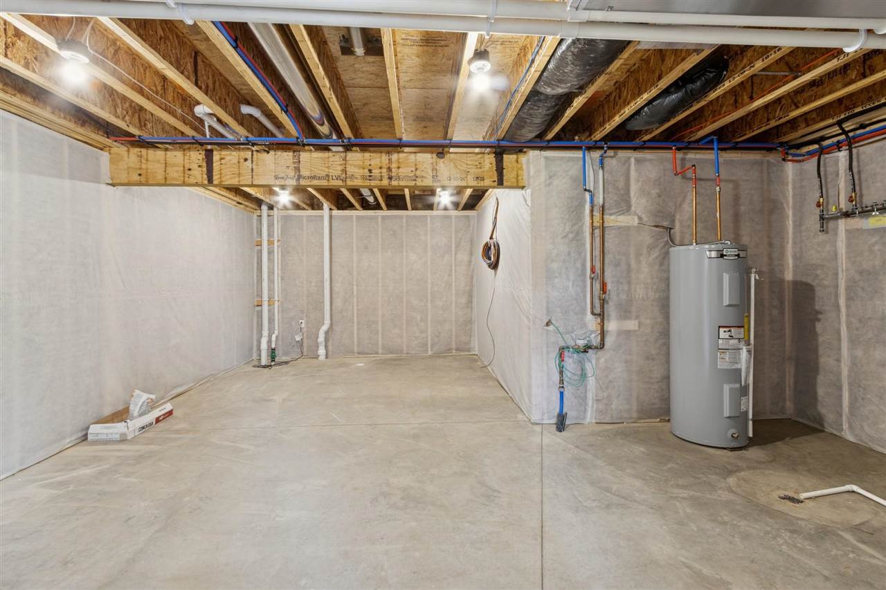 3125 Sunflower Street Ely IA 52227