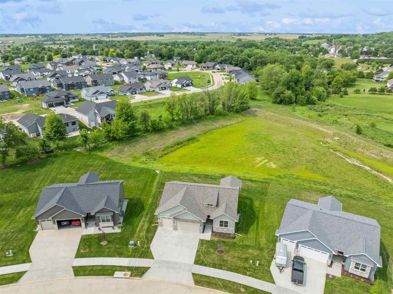 3125 Sunflower Street Ely IA 52227