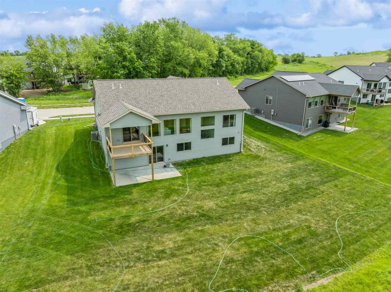 3125 Sunflower Street Ely IA 52227