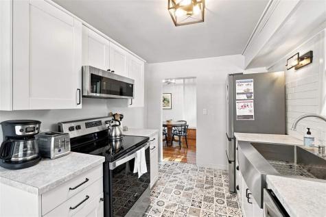 1601 Jackson Avenue Iowa City IA 52240