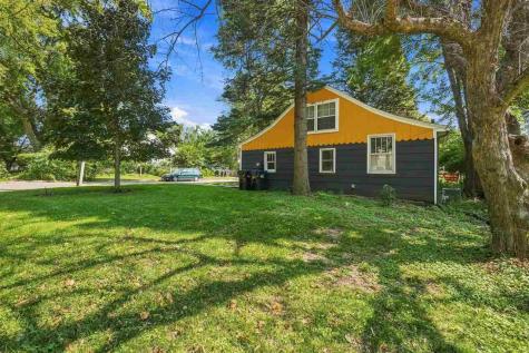 1601 Jackson Avenue Iowa City IA 52240