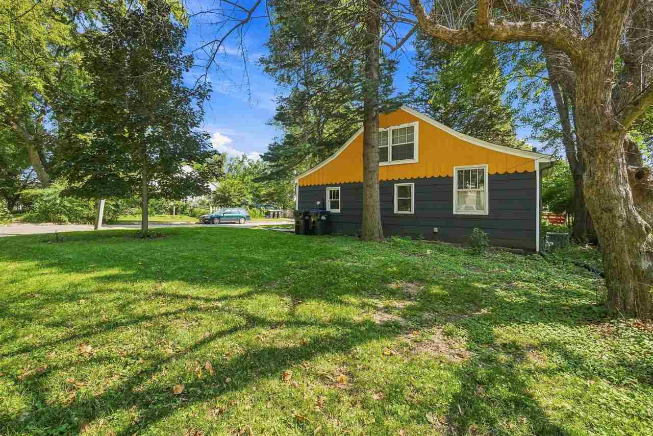 1601 Jackson Avenue Iowa City IA 52240