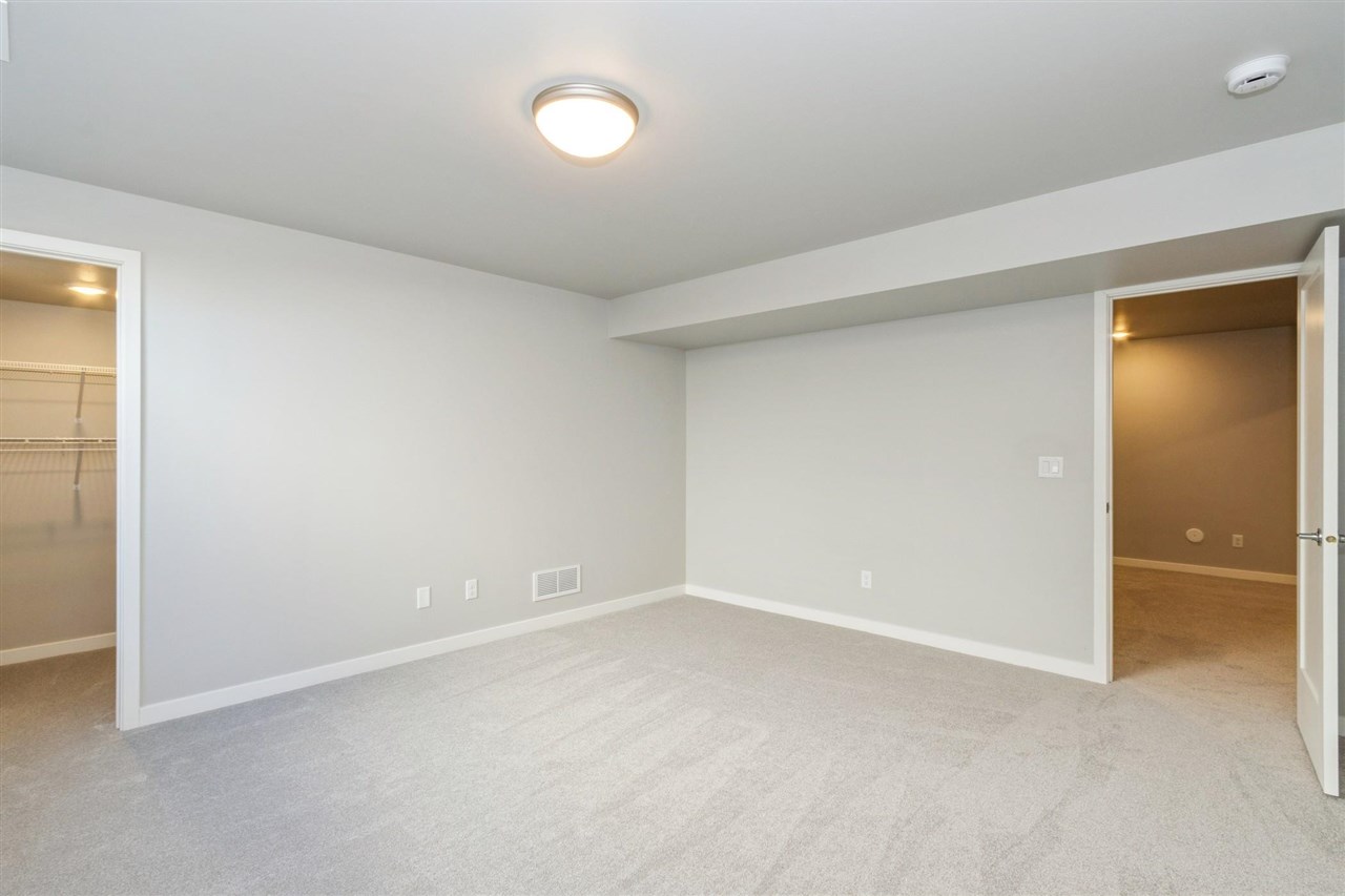 405 Solstice Court North Liberty IA 52317