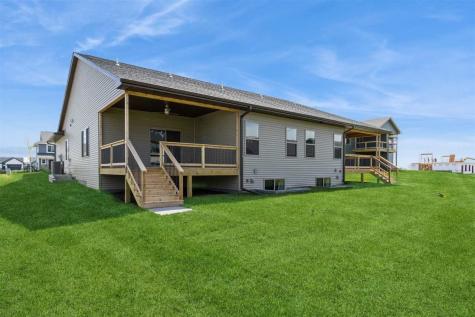 405 Solstice Court North Liberty IA 52317