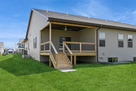 405 Solstice Court North Liberty IA 52317