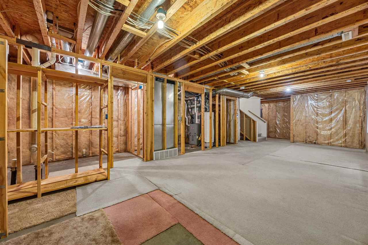 1240 Shannon Drive Iowa City IA 52246