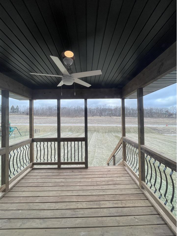858 Armands Lane Tiffin IA 52340