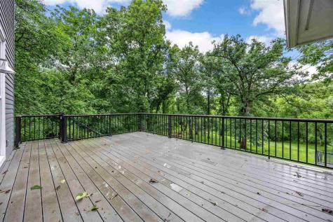 3016 Forest Gate Circle Iowa City IA 52240