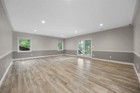 3016 Forest Gate Circle Iowa City IA 52240