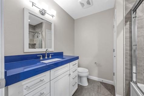 3016 Forest Gate Circle Iowa City IA 52240