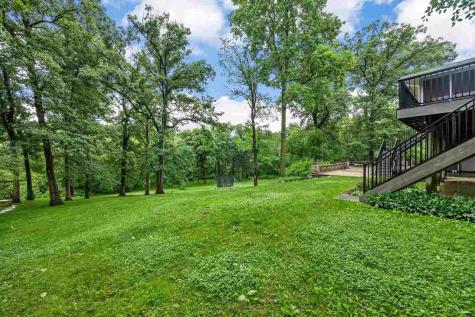 3016 Forest Gate Circle Iowa City IA 52240