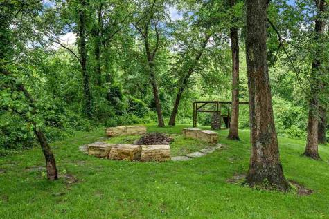 3016 Forest Gate Circle Iowa City IA 52240