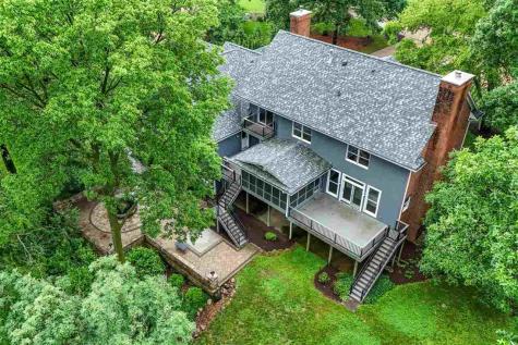 3016 Forest Gate Circle Iowa City IA 52240