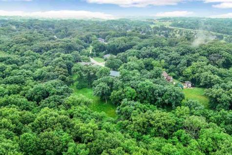 3016 Forest Gate Circle Iowa City IA 52240