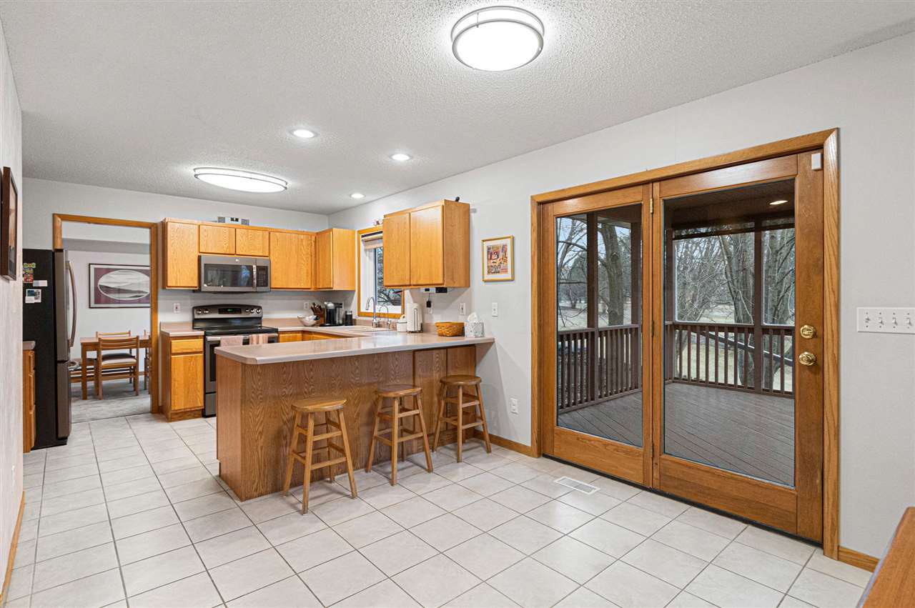 1618 Red Oak Drive Coralville IA 52241