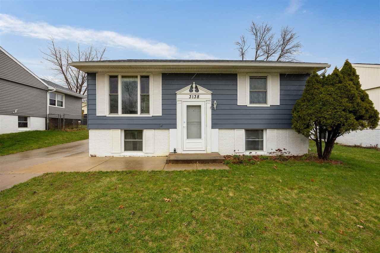 3138 SW Bayberry Drive Cedar Rapids IA 52404