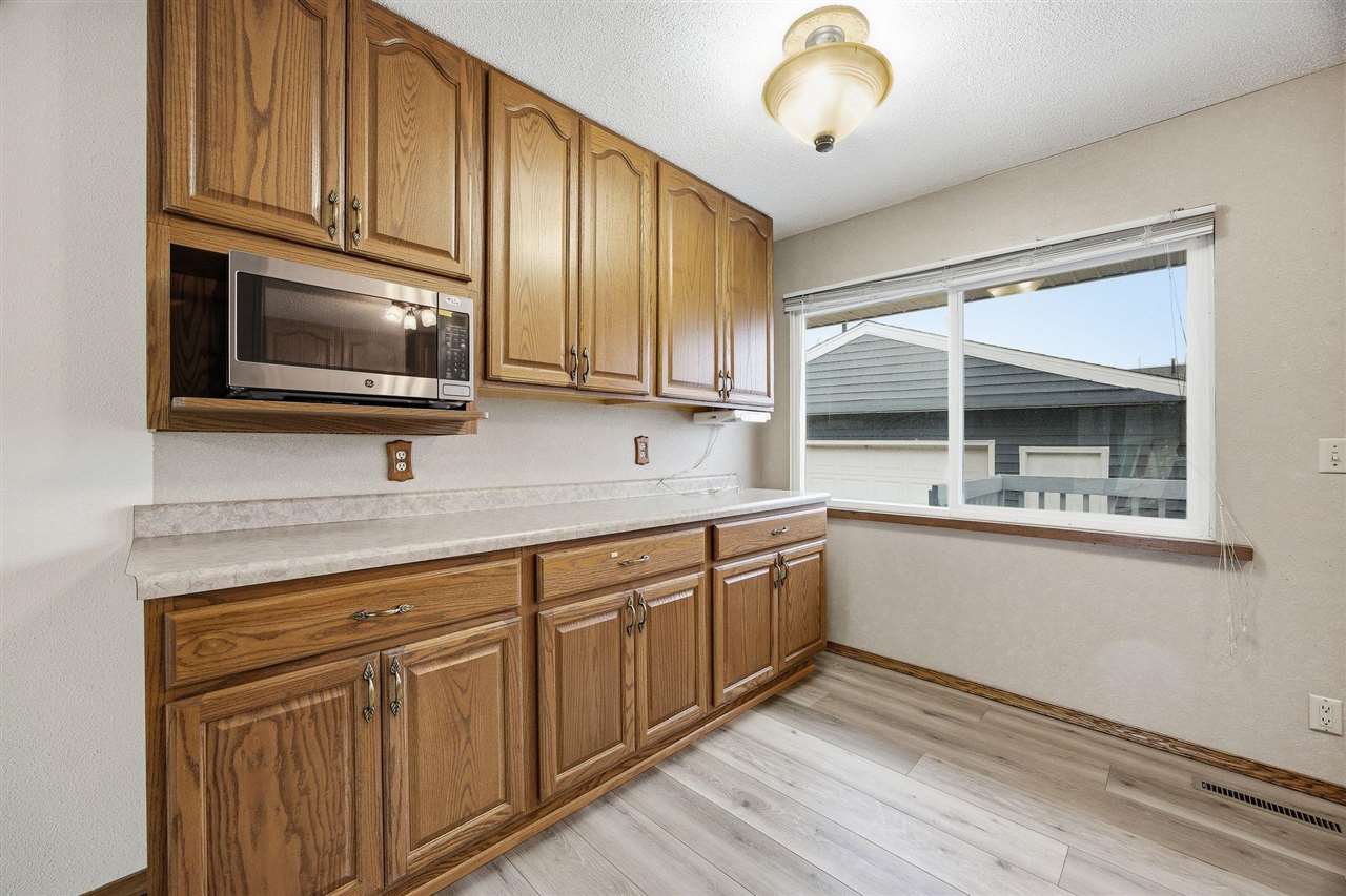 3138 SW Bayberry Drive Cedar Rapids IA 52404