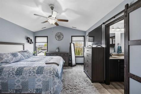 512 Jackson Street Tiffin IA 52340