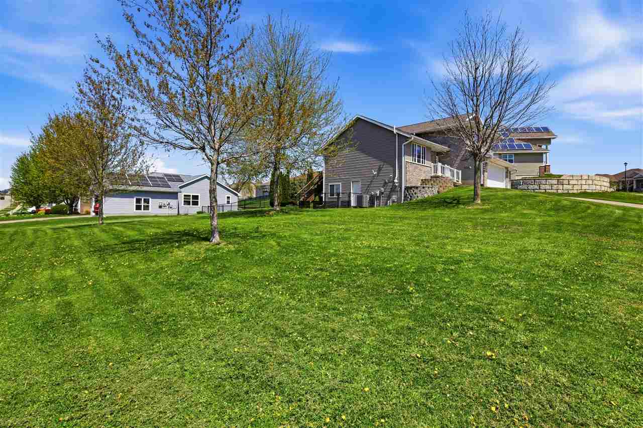 512 Jackson Street Tiffin IA 52340
