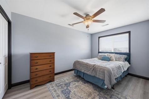 512 Jackson Street Tiffin IA 52340