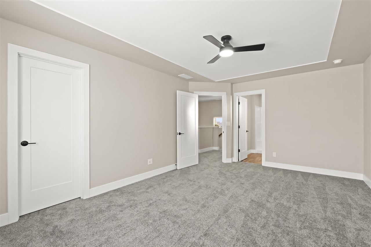 803 Mont Clair Street Solon IA 52333