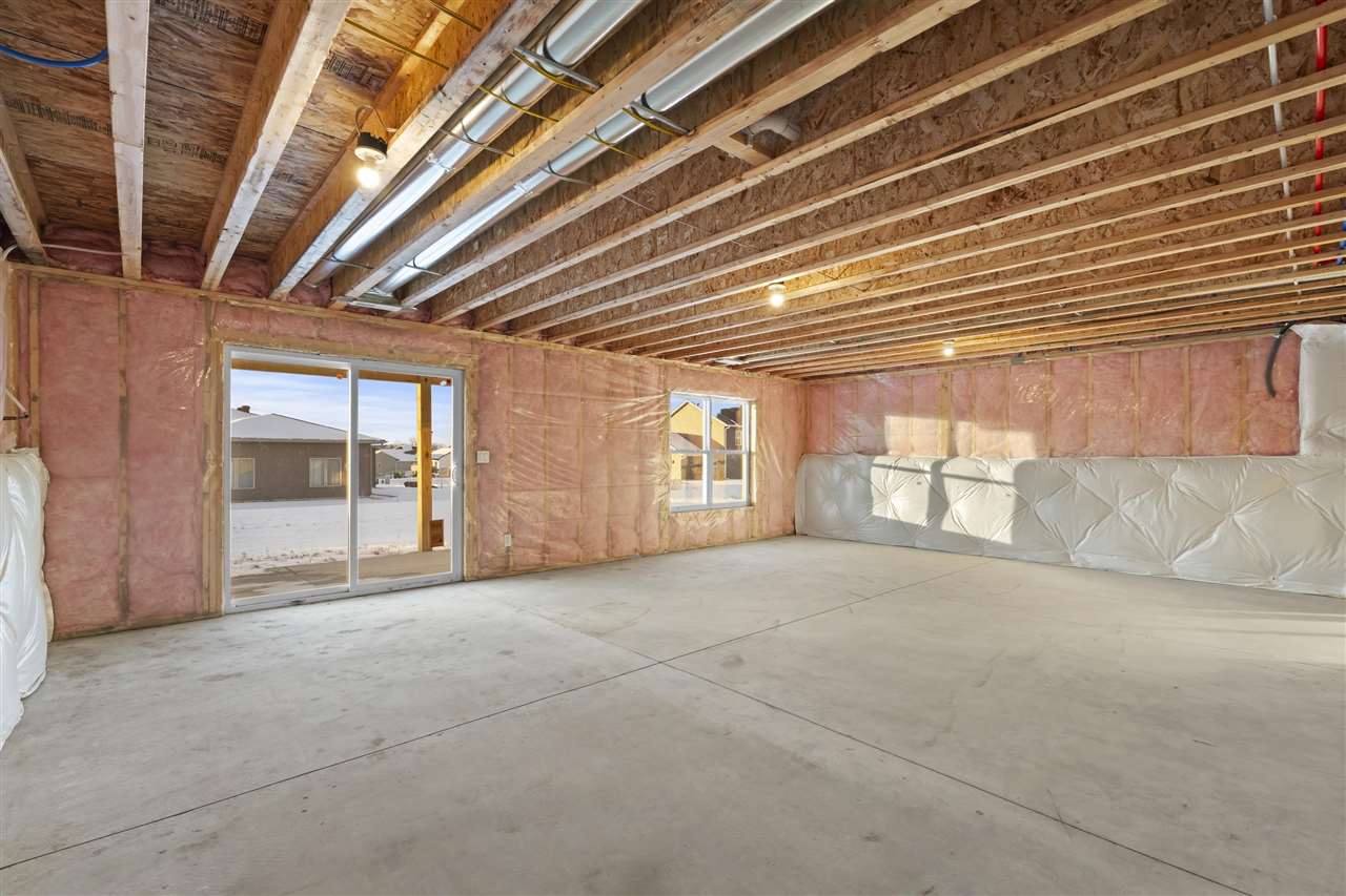 803 Mont Clair Street Solon IA 52333