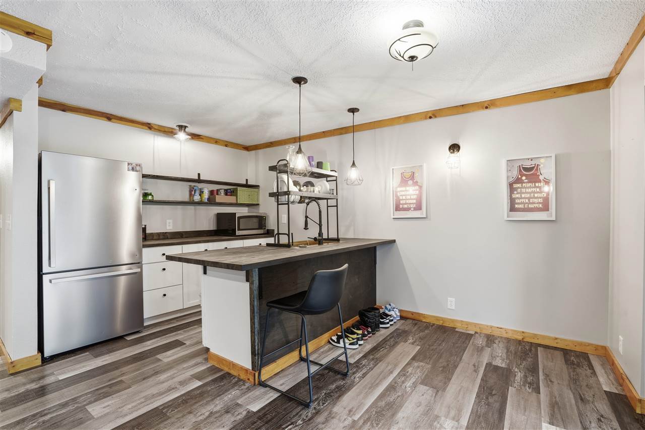 2221 Oak Road NE North Liberty IA 52317