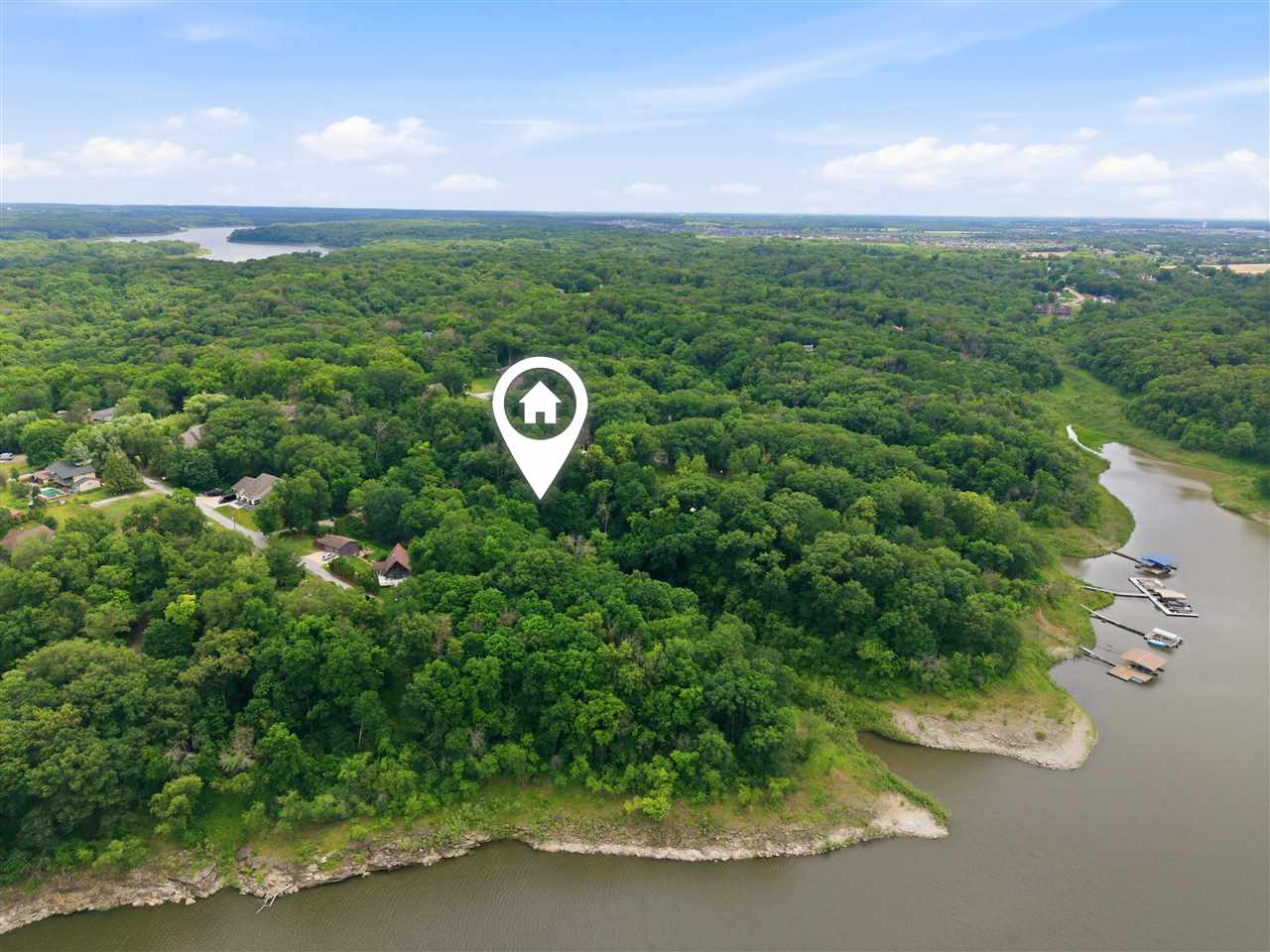 2221 Oak Road NE North Liberty IA 52317