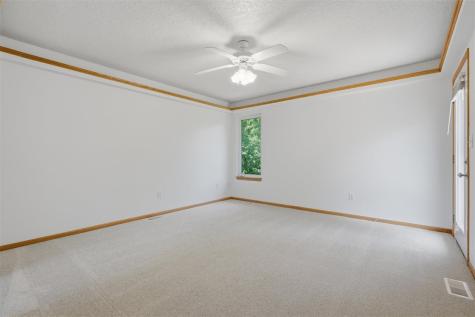 2626 Catskill Court Iowa City IA 52245