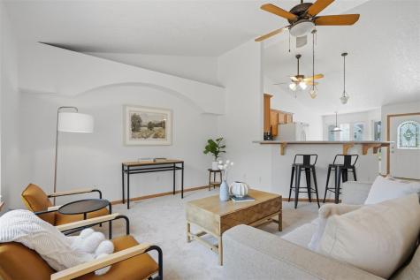 2626 Catskill Court Iowa City IA 52245