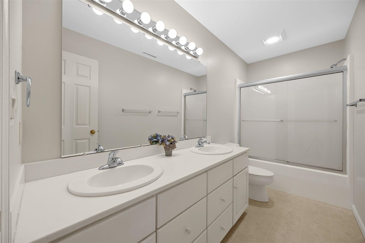 132 Tahoe Court Cedar Rapids IA 52403