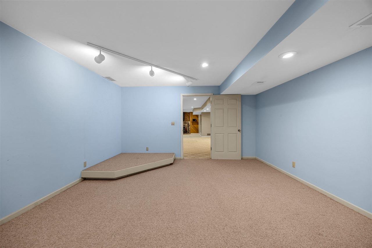 132 Tahoe Court Cedar Rapids IA 52403