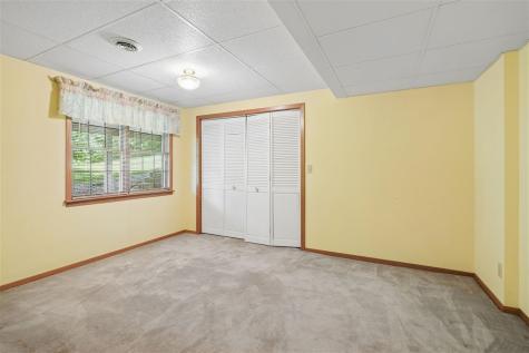 4084 Crest View Drive Solon IA 52333