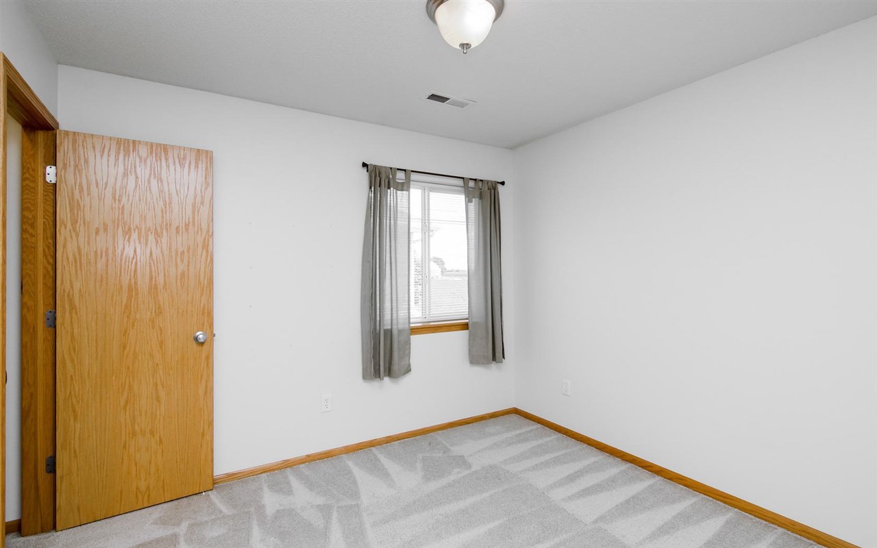 534 Sicily Court North Liberty IA 52317