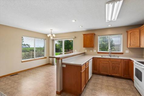 534 Sicily Court North Liberty IA 52317