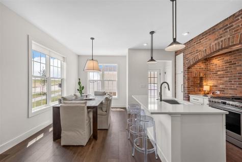 3002 Tommy Lane Coralville IA 52241