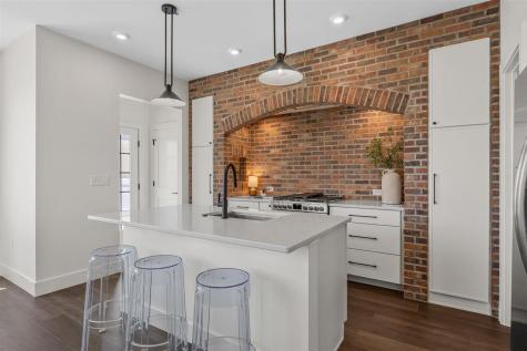 3002 Tommy Lane Coralville IA 52241